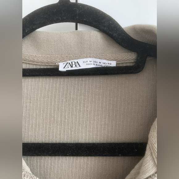 Men’s Khaki ribbed polo shirt from Zara - Picture 3 of 4